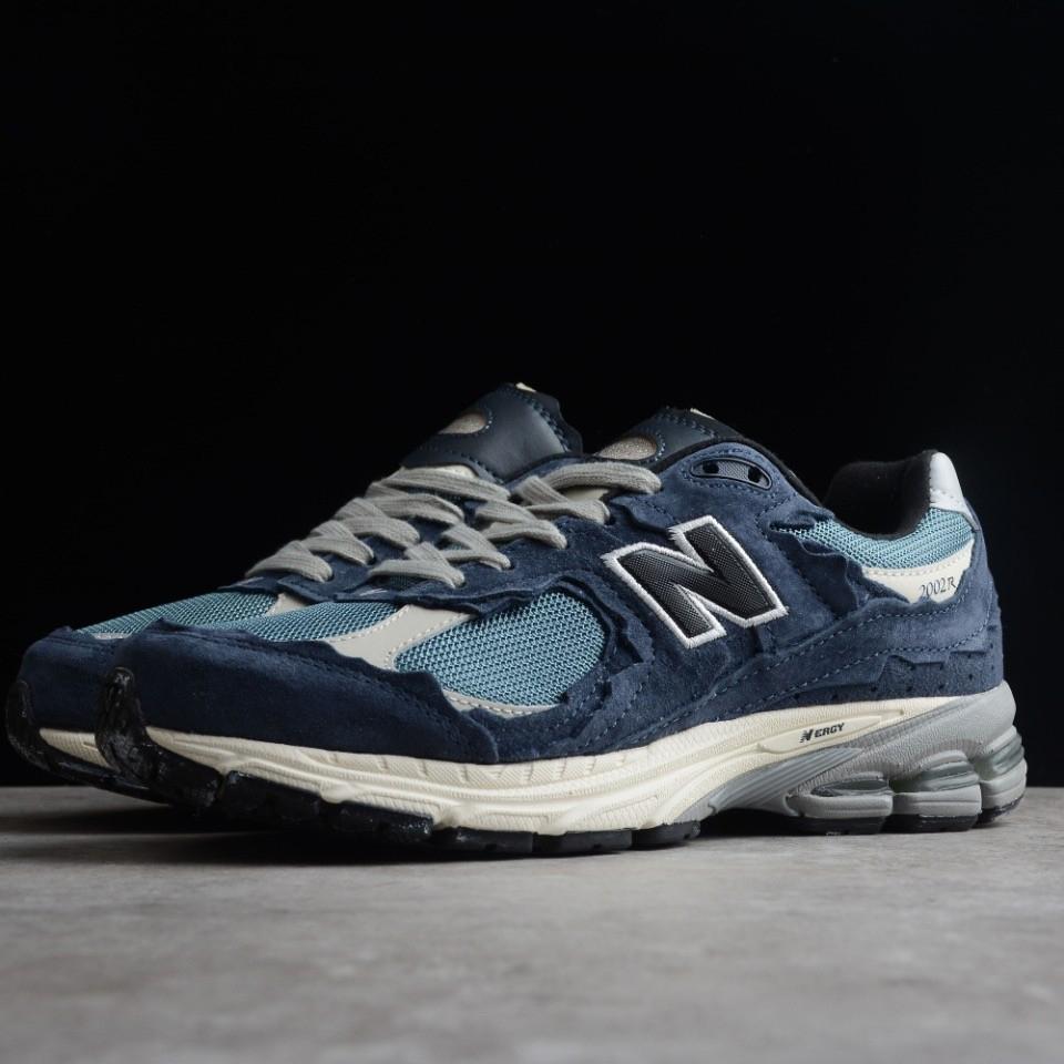 New Balance WL2002 Sneakers     - everydesigner