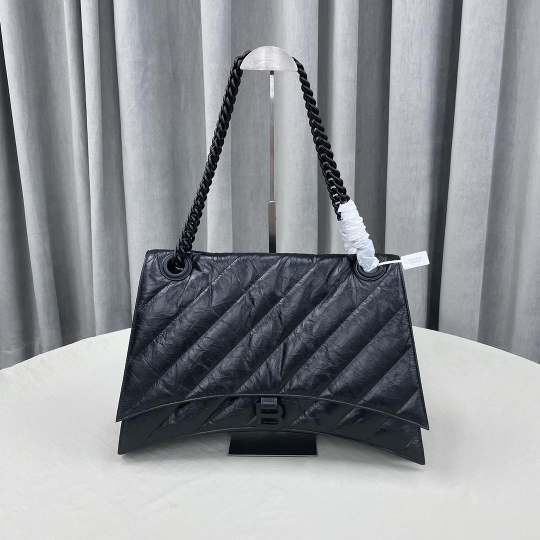 Balenciaga Women's Crush Large Chain Bag Quilted In Black(40-11-25cm) - everydesigner