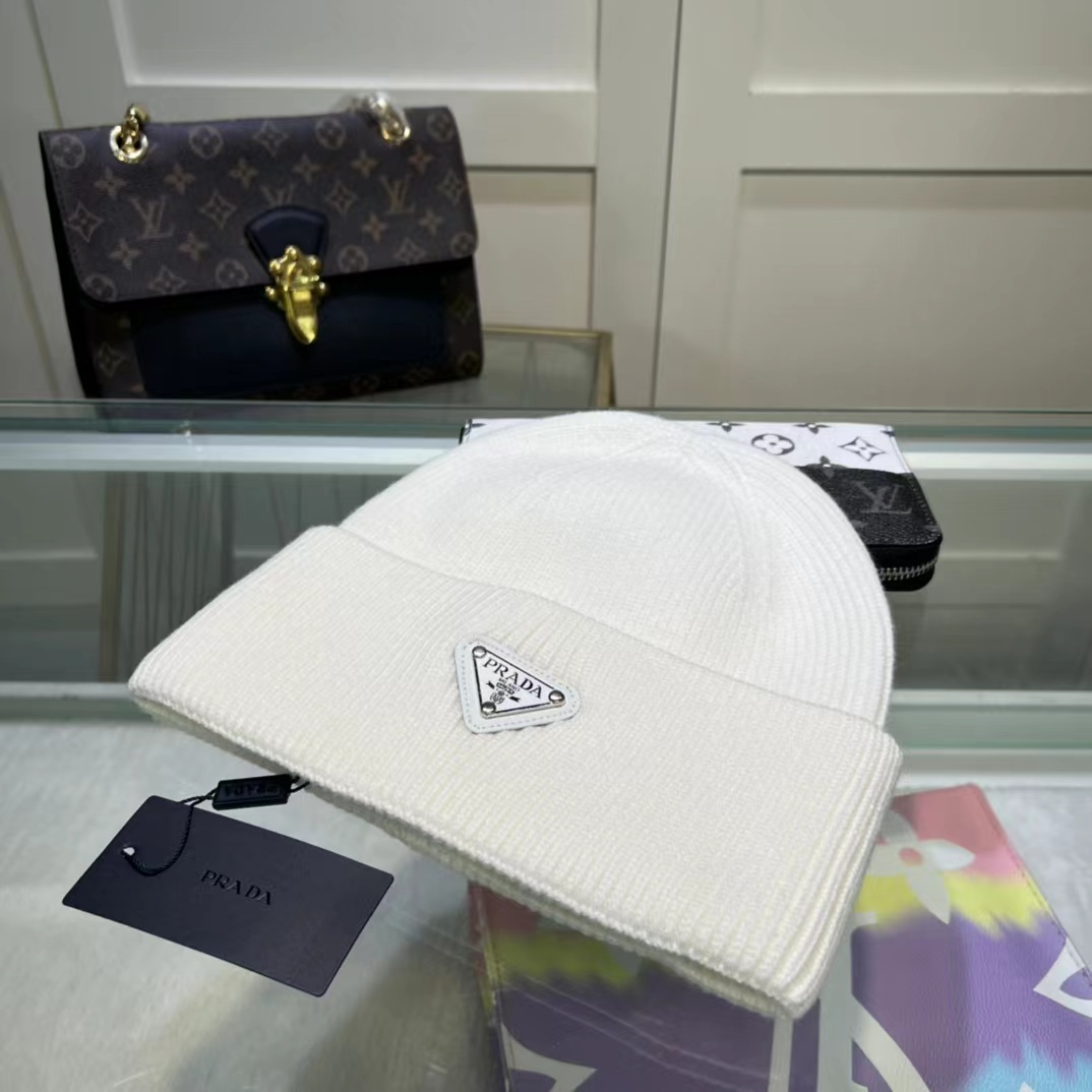 Prada Beanie - everydesigner