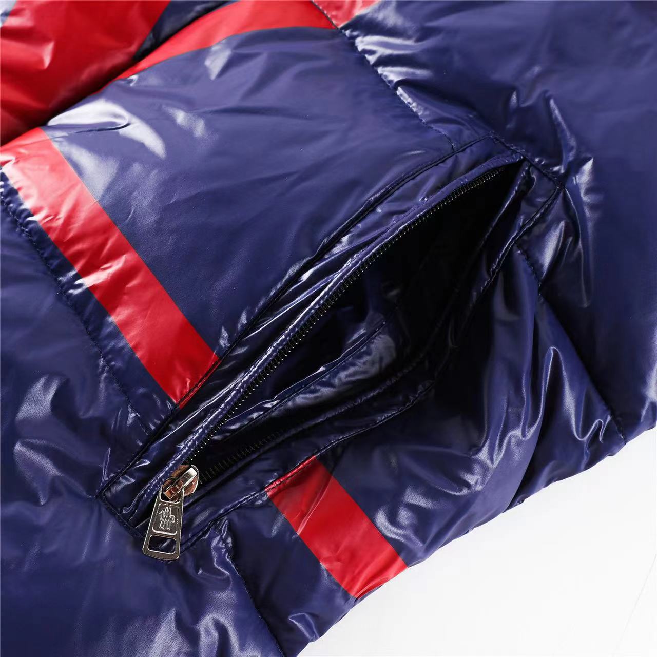 Moncler x Valentino Logo Short Down Jacket    - everydesigner