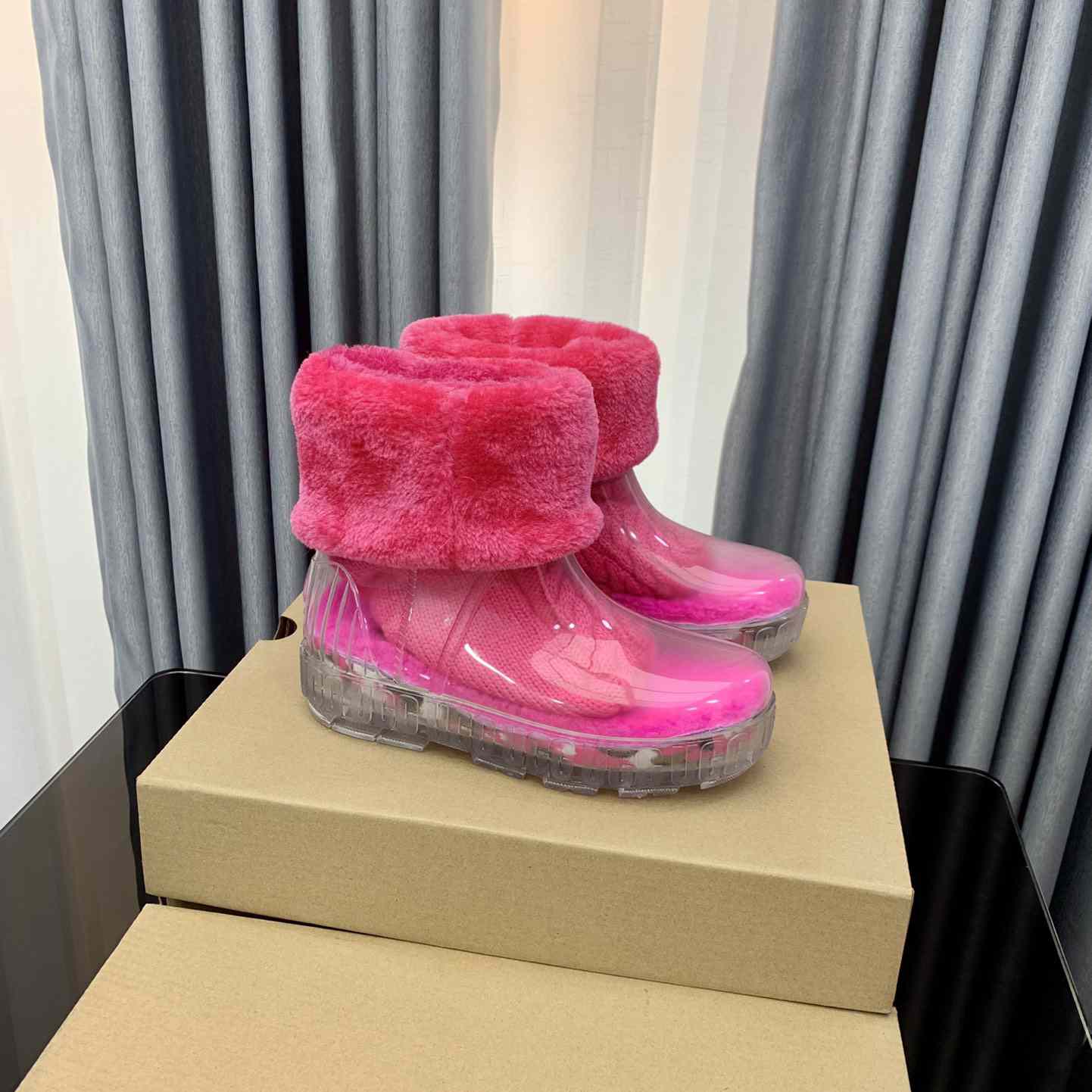 Ugg Drizlita Clear Womens Taffy Pink Fashion Boots - everydesigner