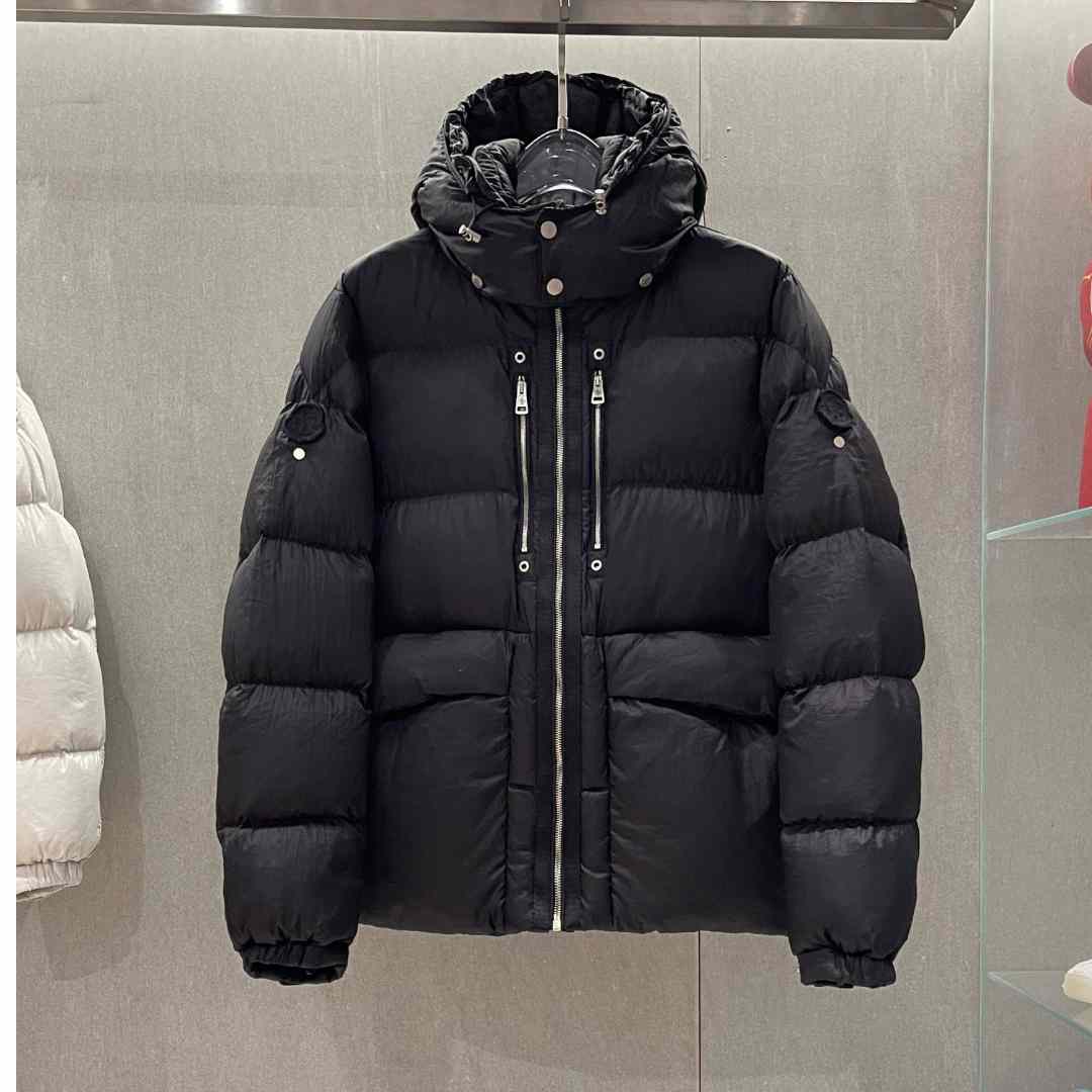 Moncler Short Down Jacket    - everydesigner