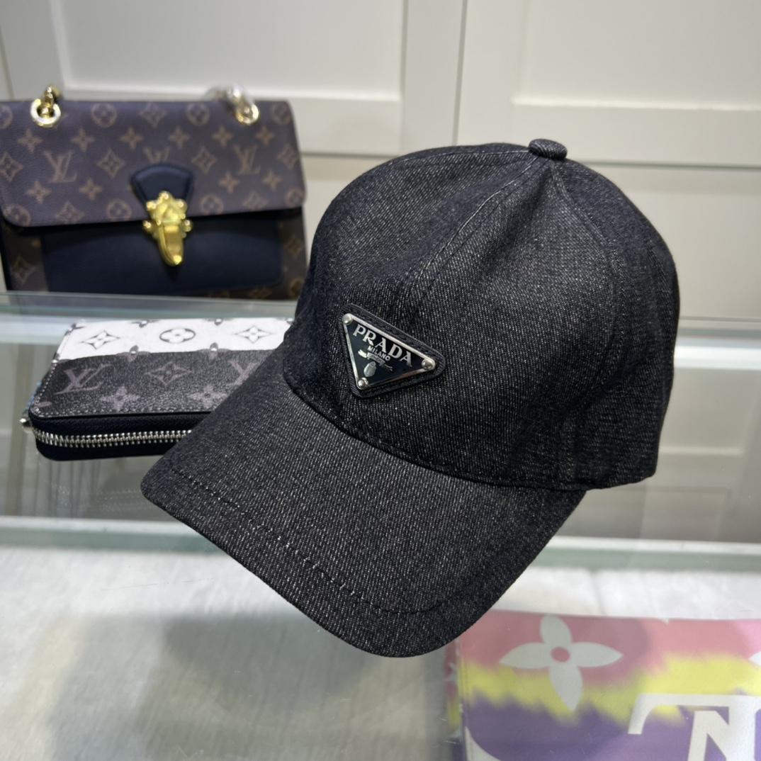 Prada Baseball Cap - everydesigner