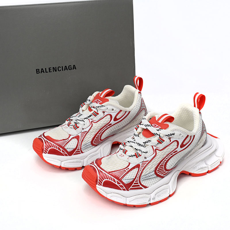 Balenciaga 3XL Trainers In White - everydesigner