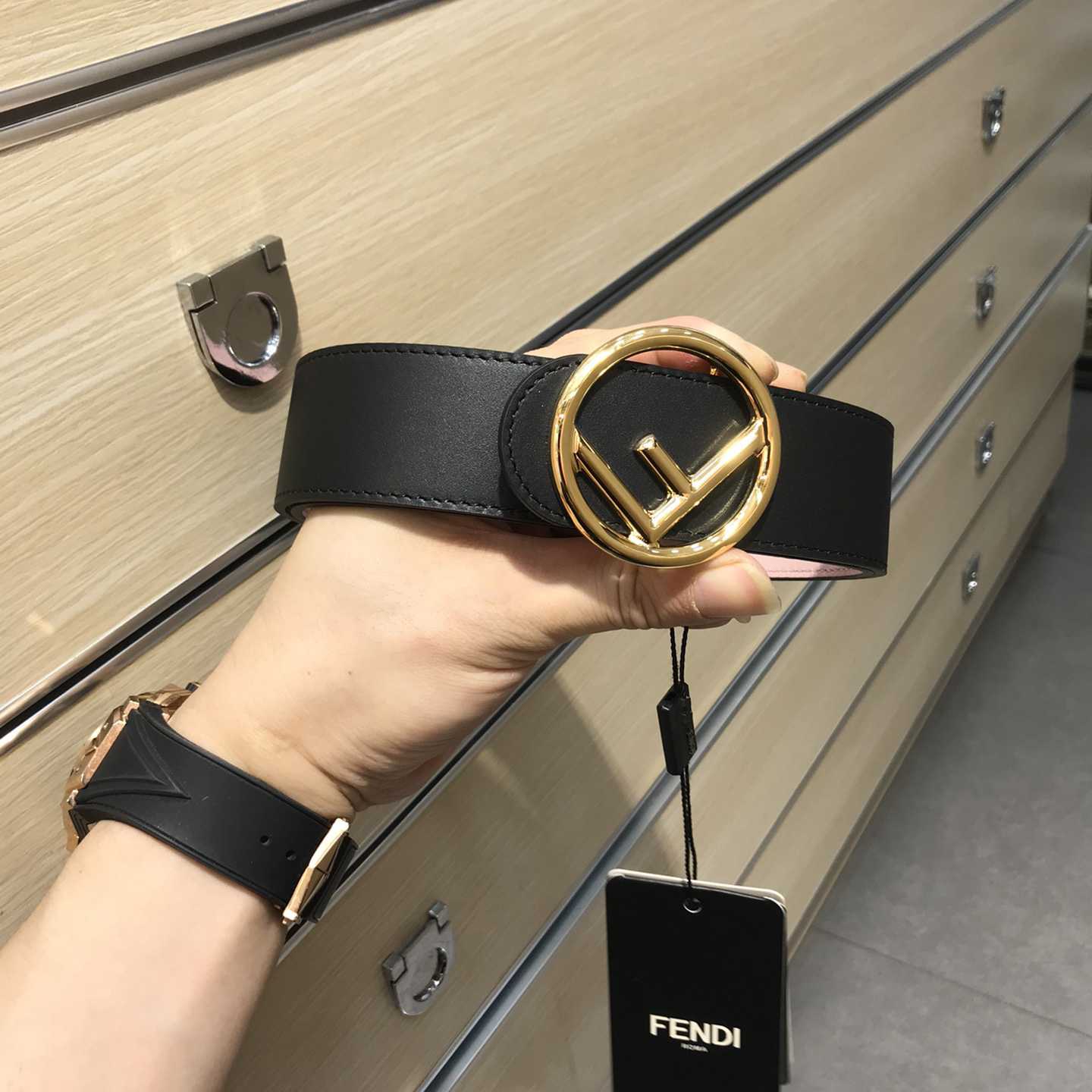 Fendi Black Leather Belt - everydesigner