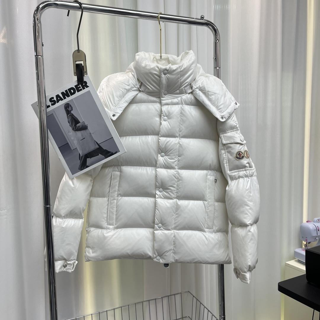 Moncler Maya 70 Short Down Jacket - everydesigner