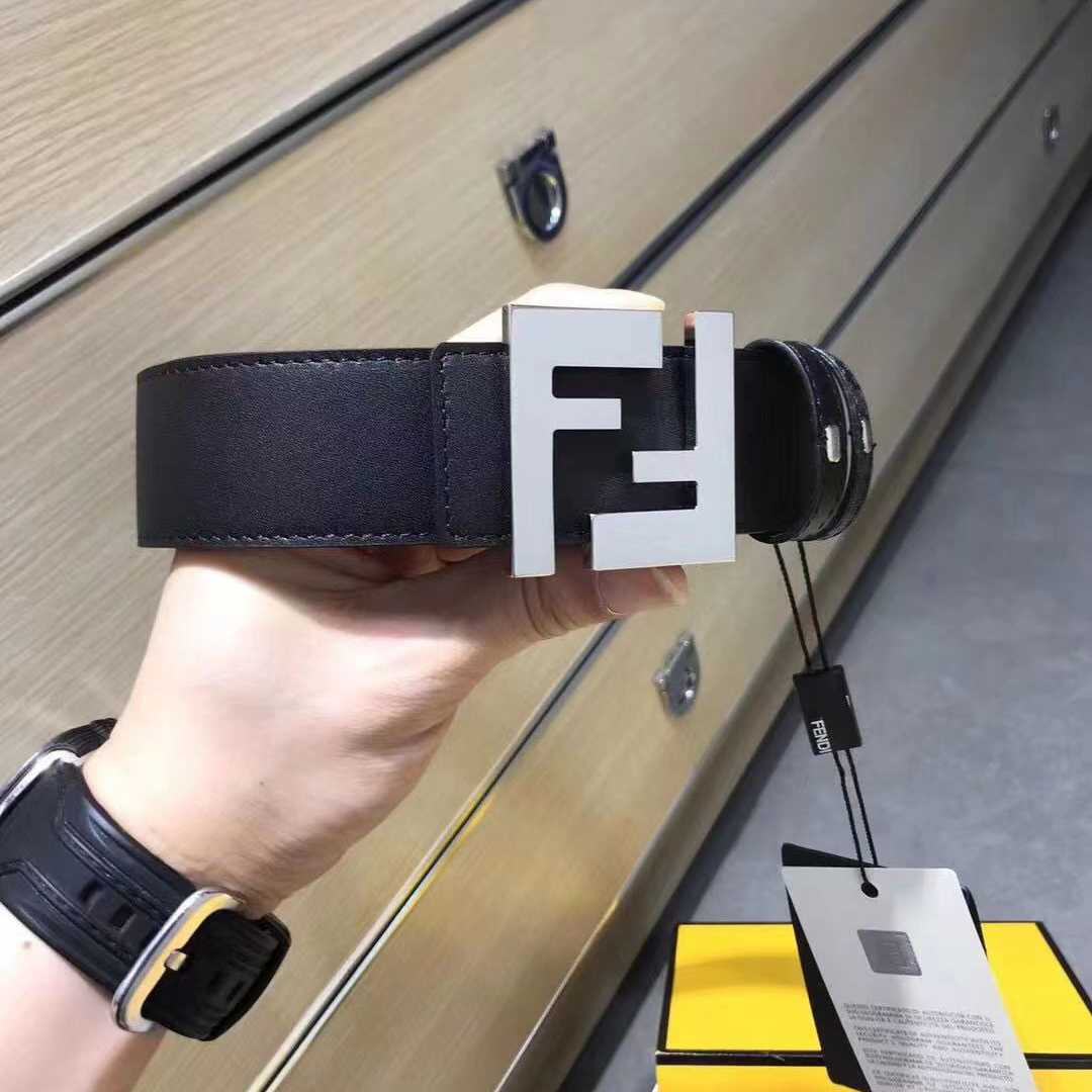 Fendi Black Leather Belt - everydesigner