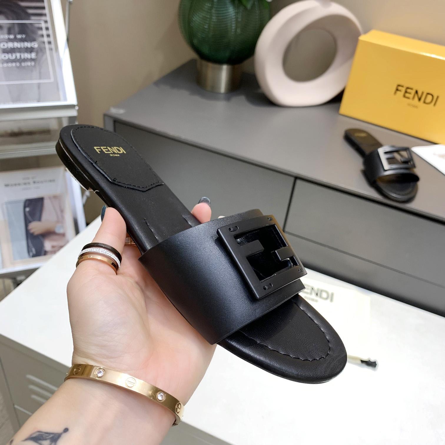 Fendi Signature Black Leather Slides - everydesigner