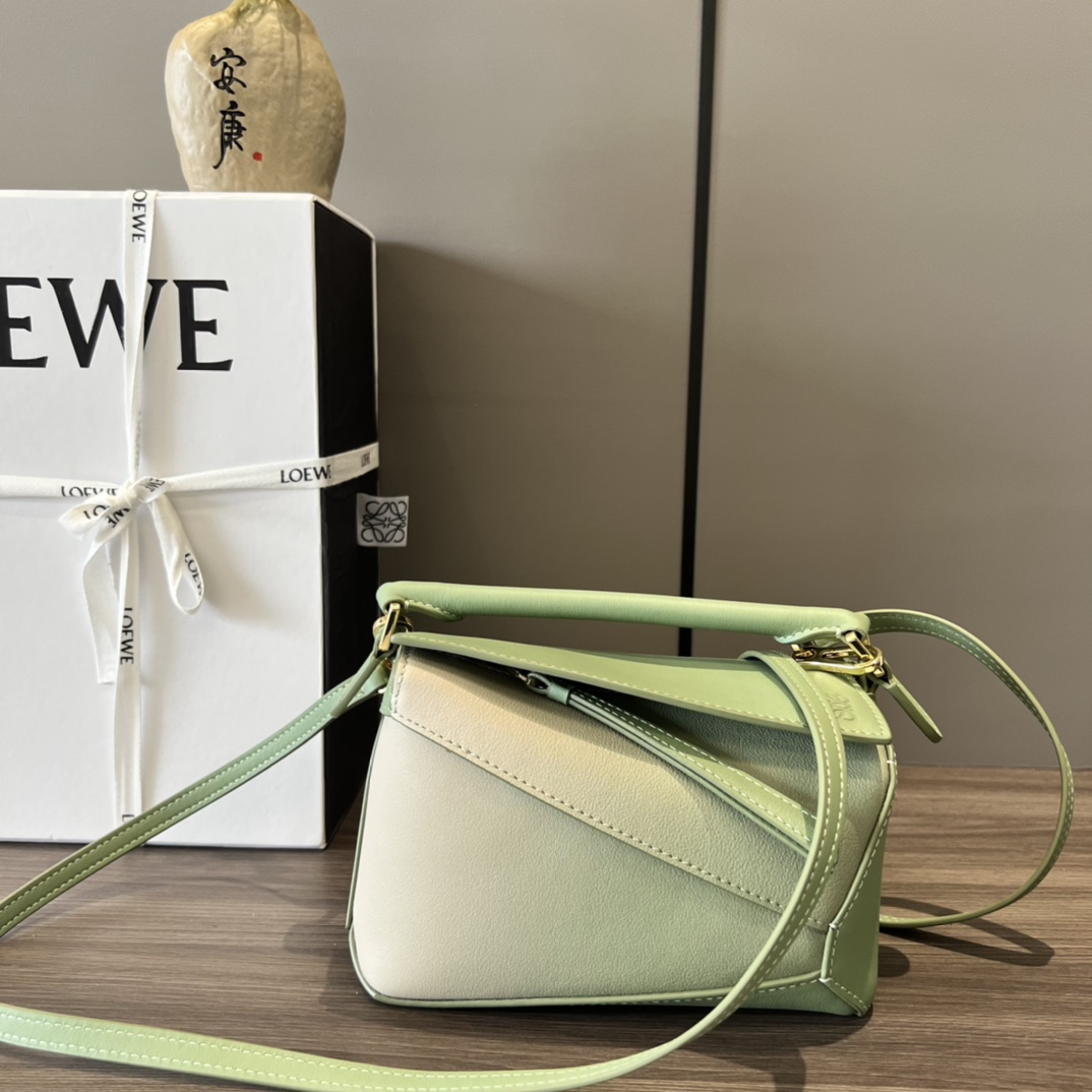 Loewe Mini Puzzle Edge Bag In degrade Nappa Calfskin - everydesigner