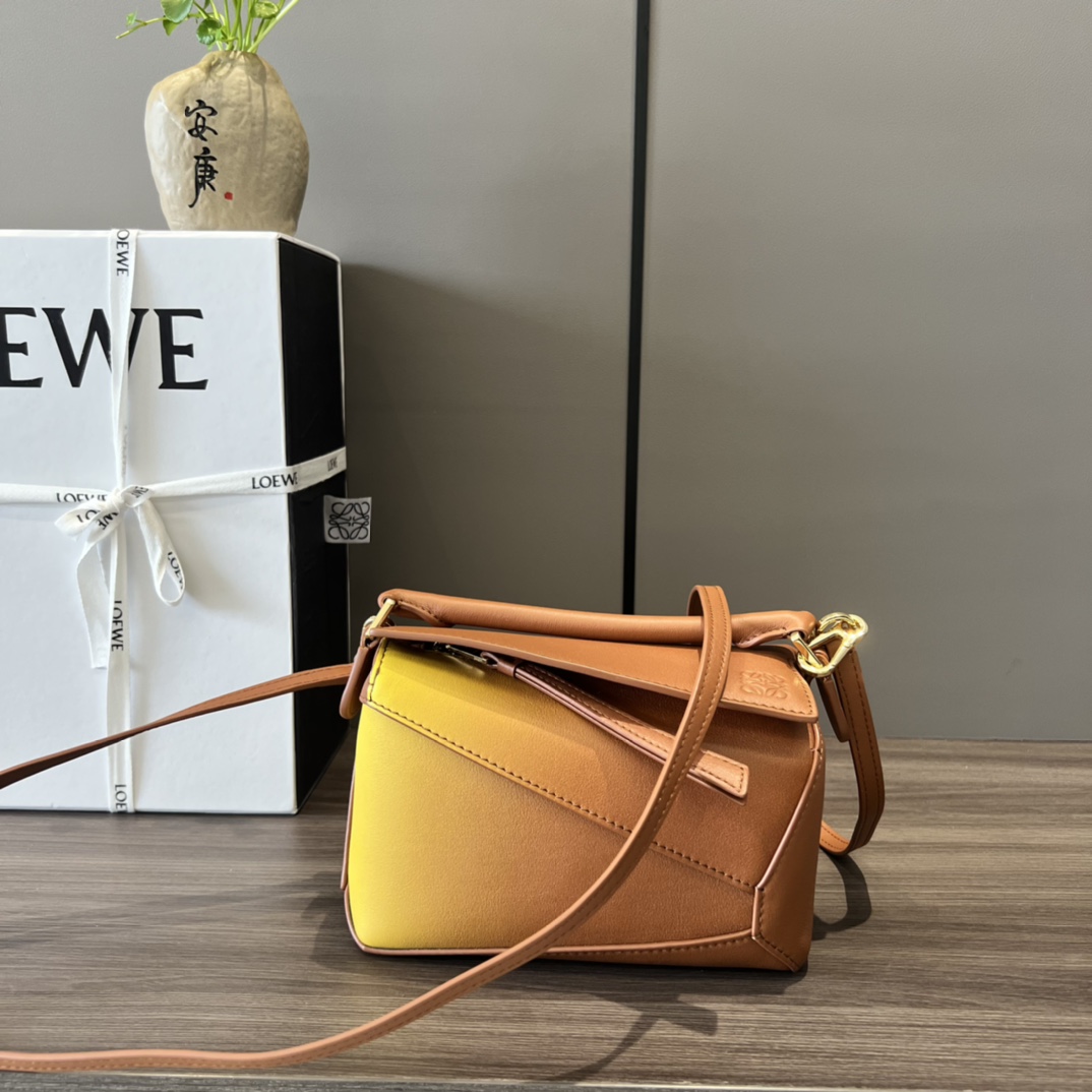 Loewe Mini Puzzle Edge Bag In degrade Nappa Calfskin - everydesigner