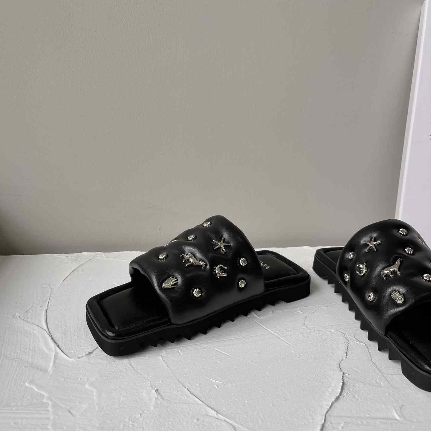 Toga Virilis Leather Slides - everydesigner