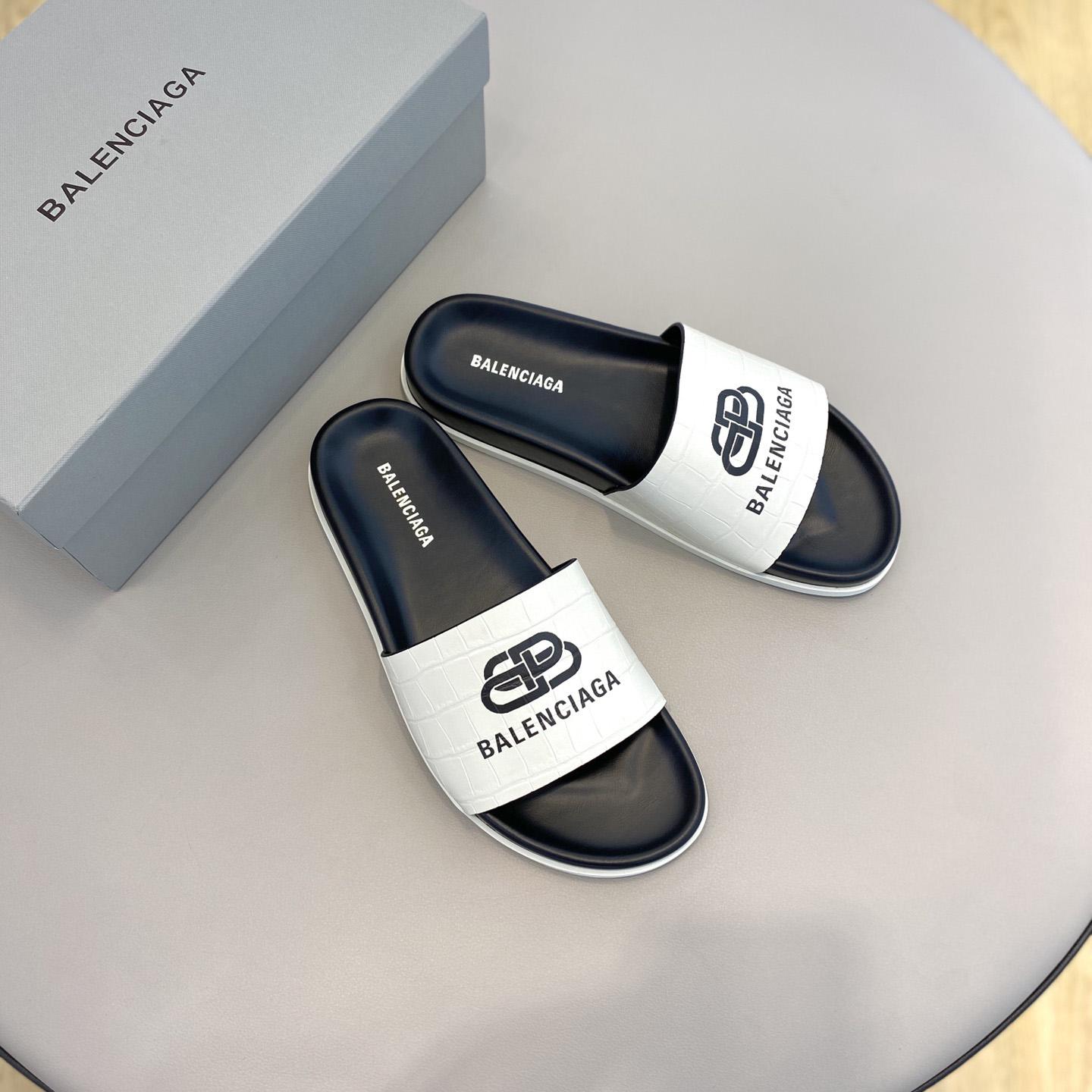 Balenciaga Pool Slide Sandal  - everydesigner