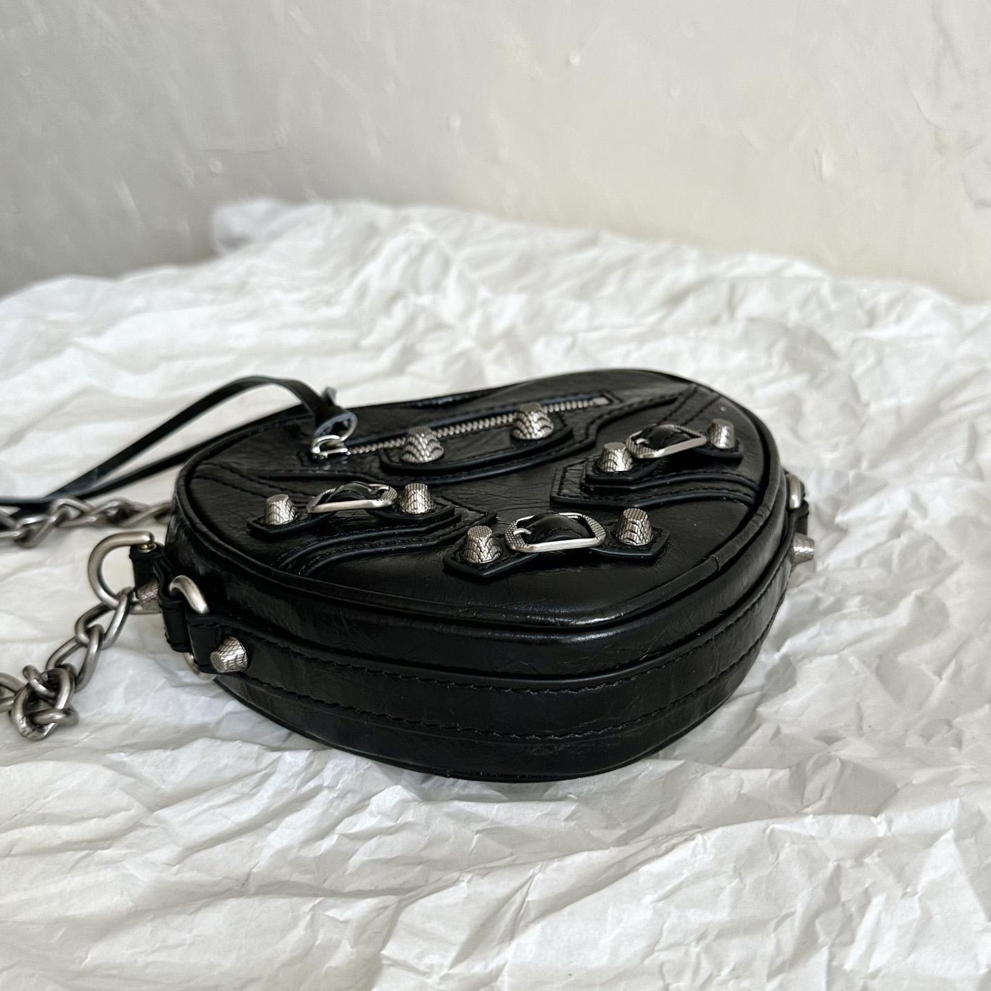 Balenciaga Le Cagole Heart Mini Bag In Black(16-12.7-4.5cm) - everydesigner