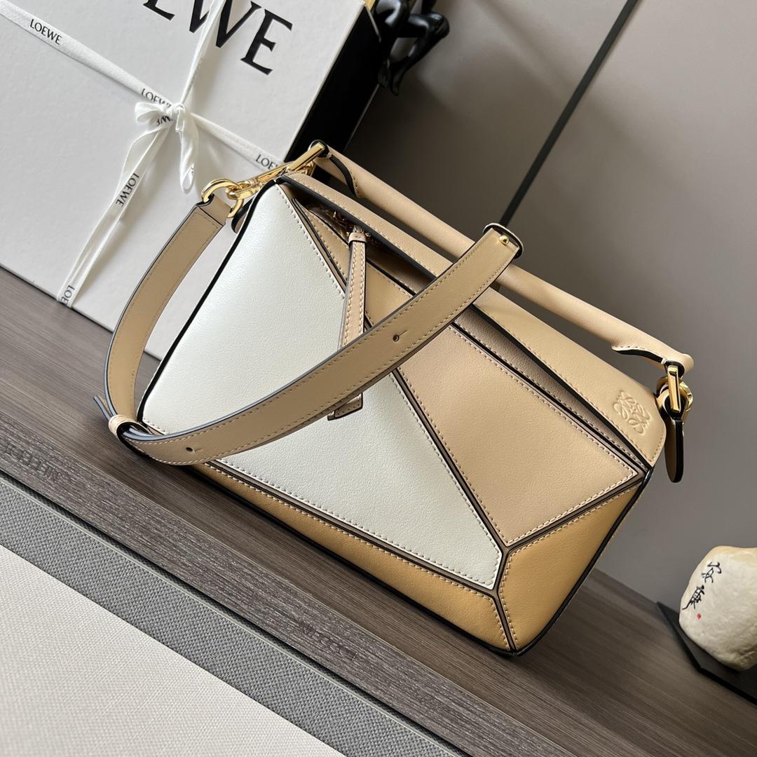 Loewe Small Puzzle Bag In Classic Calfskin - everydesigner