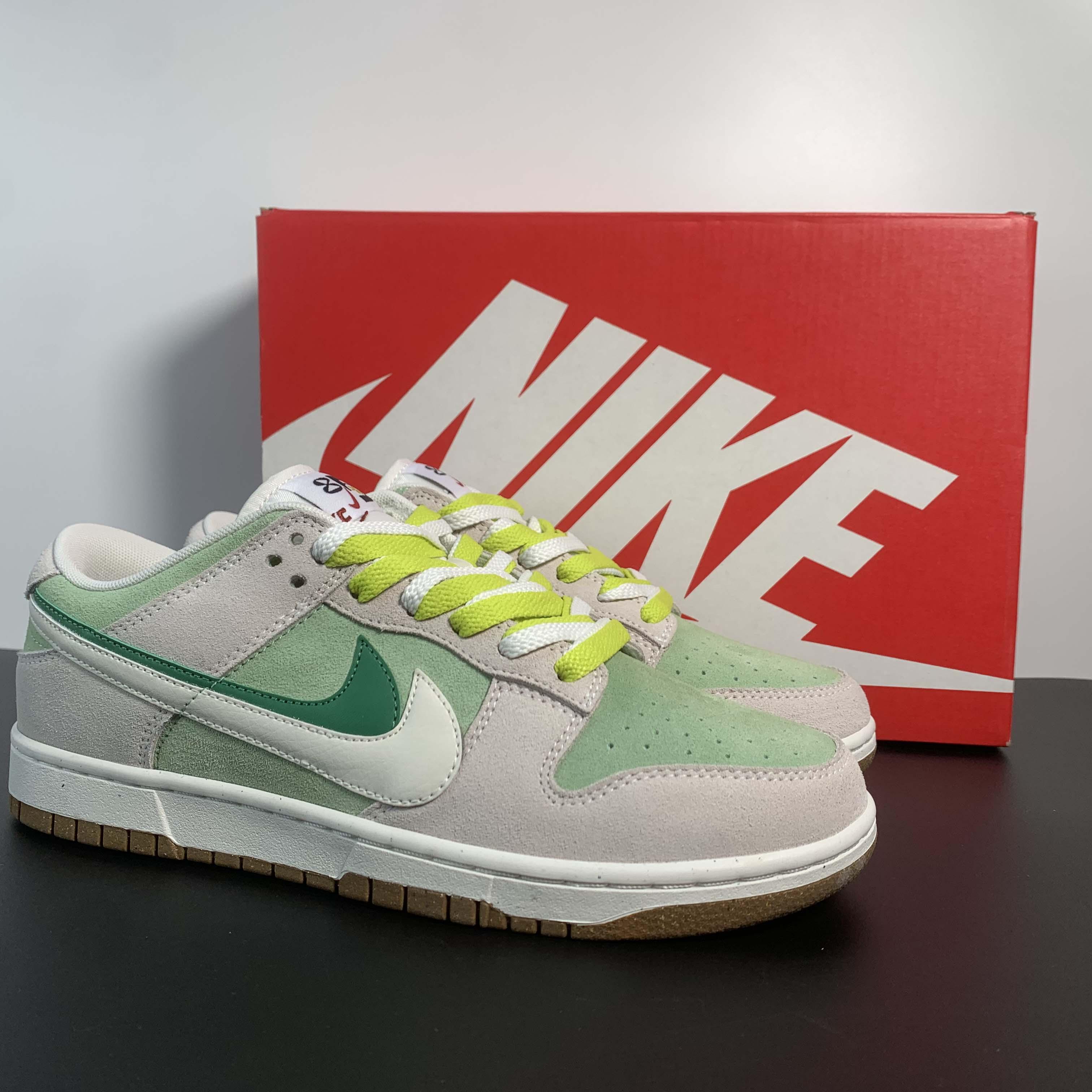 Nike SB Dunk Low "85'' Sneaker       CT9457-100  - everydesigner