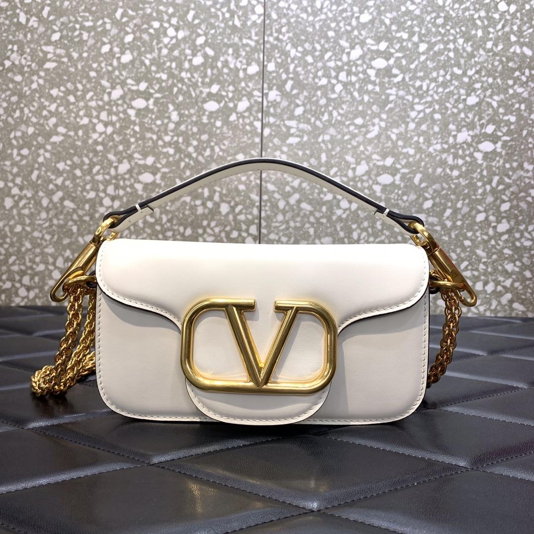 Valenti Locò Small Shoulder Bag In Calfskin - everydesigner