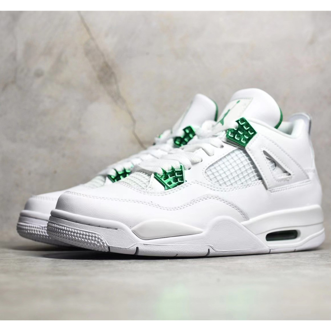 Air Jordan 4 Retro Sneaker      ct8527-113 - everydesigner