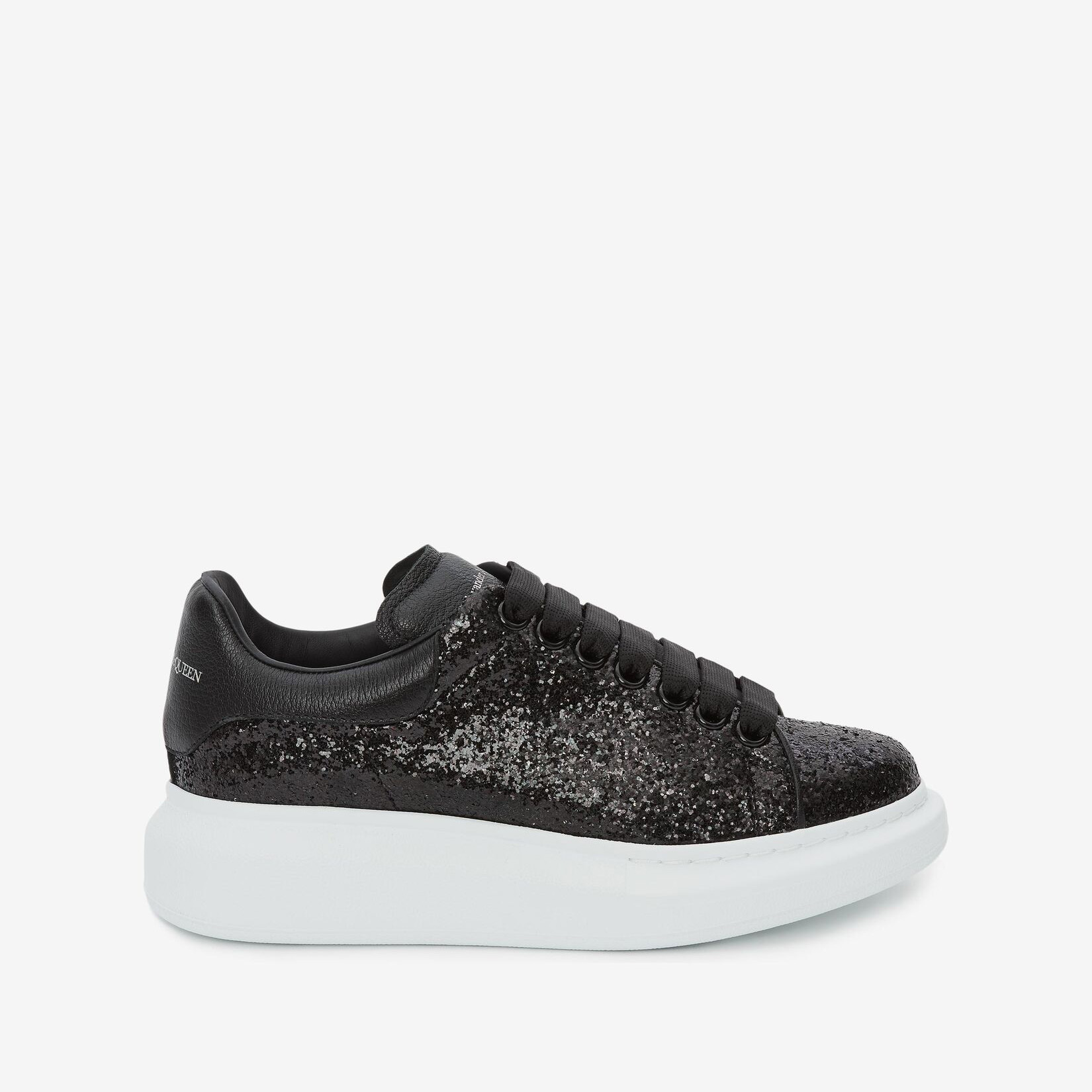 Alexander Mqueen Oversized Sneaker In Black - everydesigner