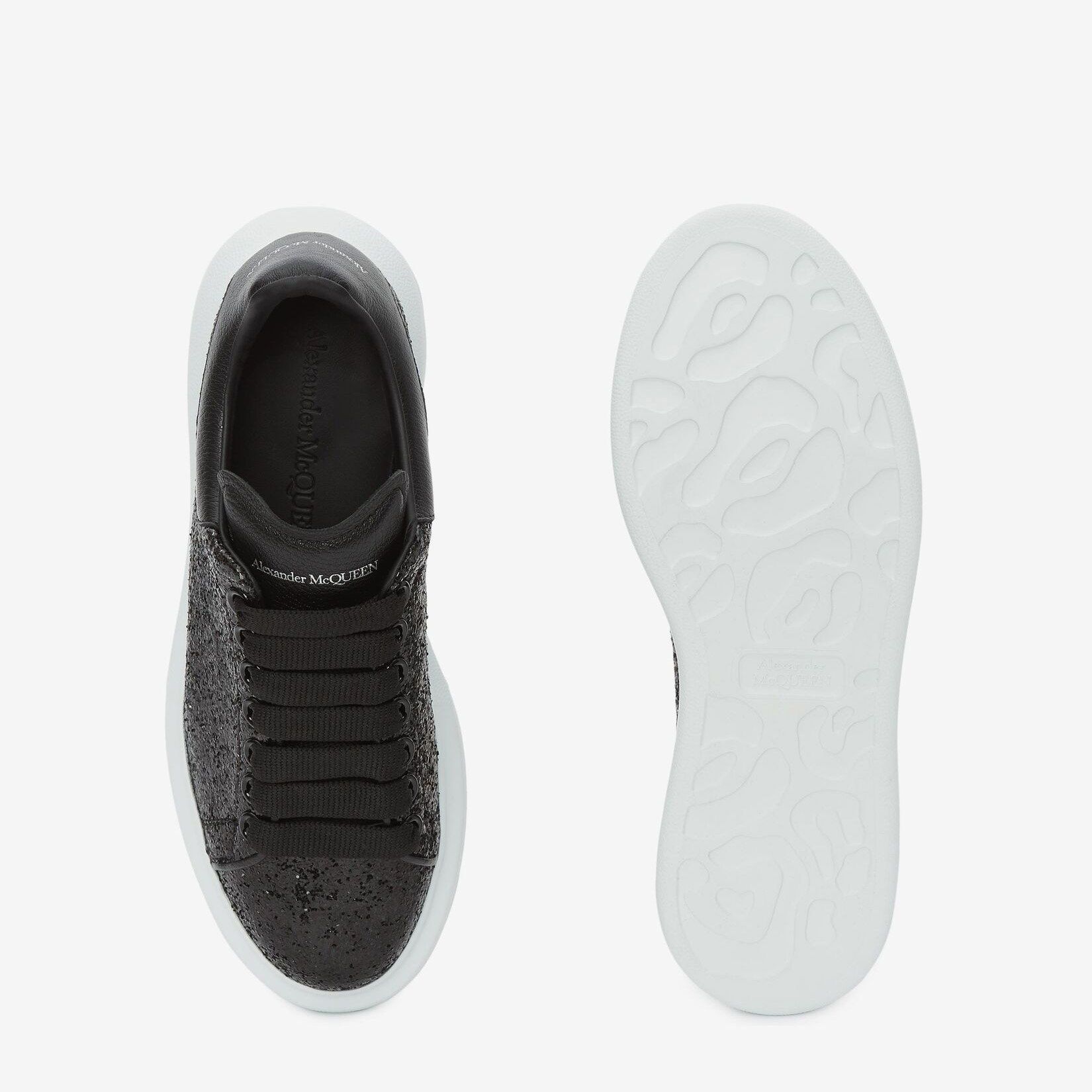 Alexander Mqueen Oversized Sneaker In Black - everydesigner