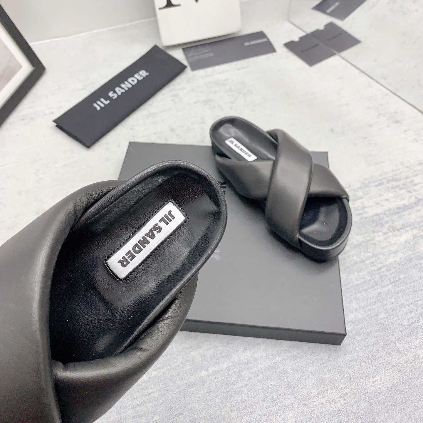 JIl Sander Padded Slides - everydesigner