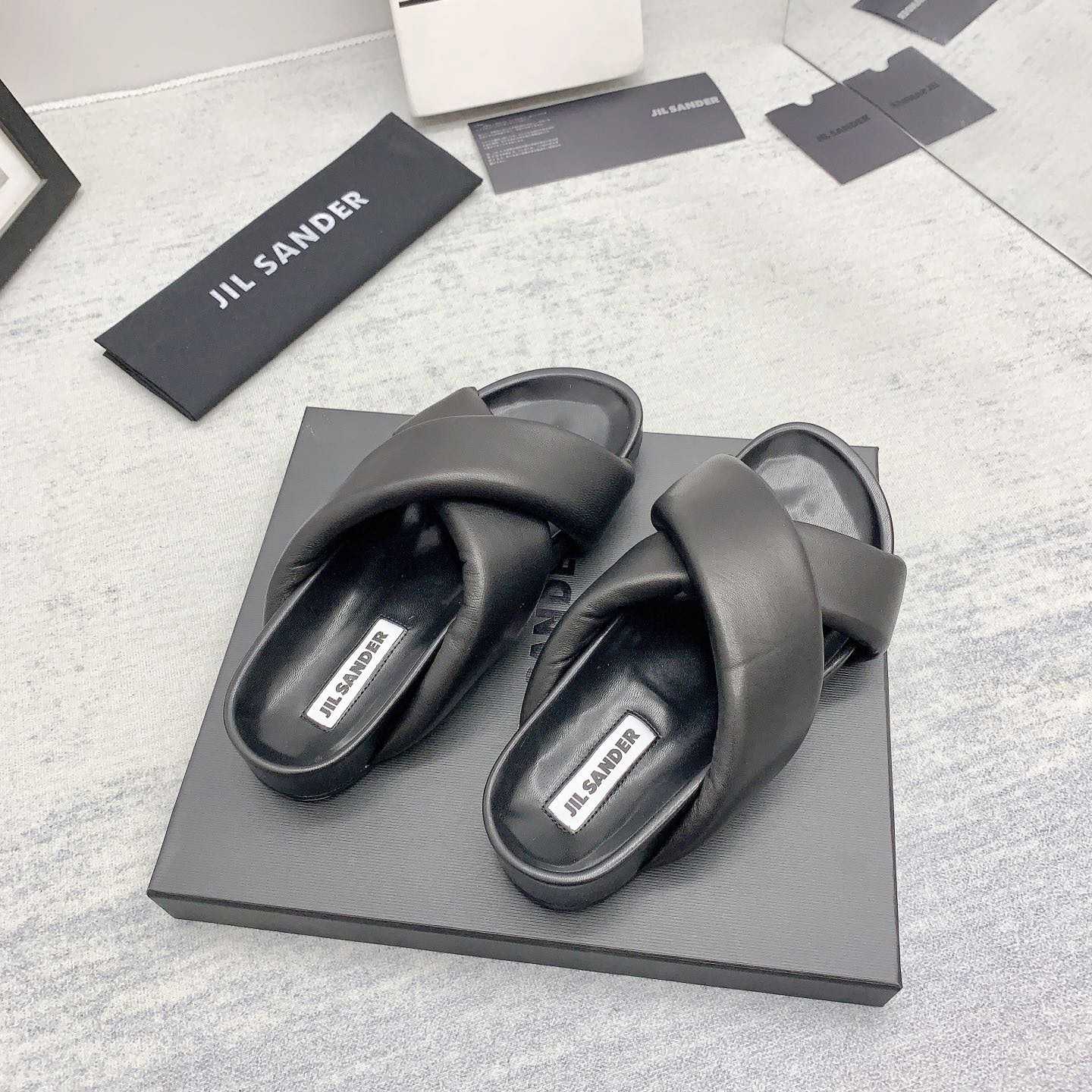 JIl Sander Padded Slides - everydesigner