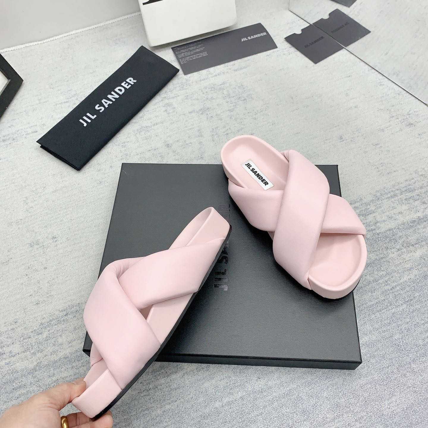 JIl Sander Padded Slides - everydesigner