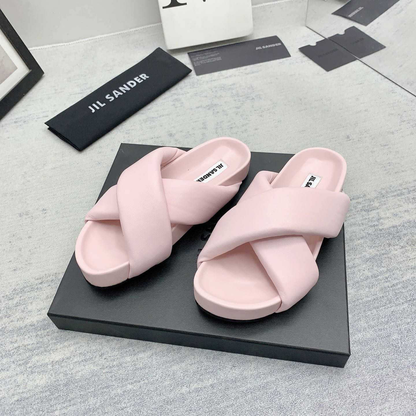 JIl Sander Padded Slides - everydesigner