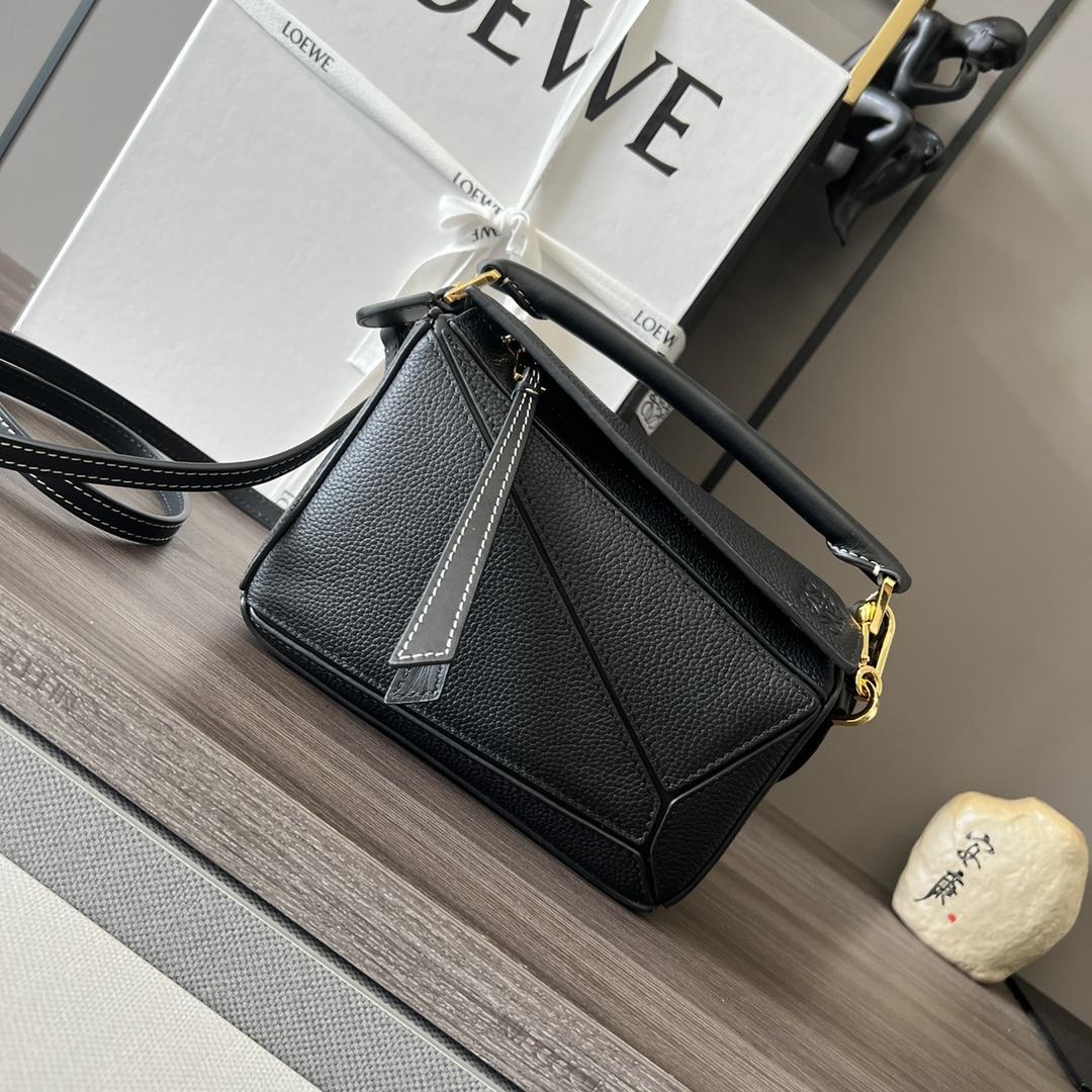 Loewe Mini Puzzle Bag In Classic Calfskin - everydesigner