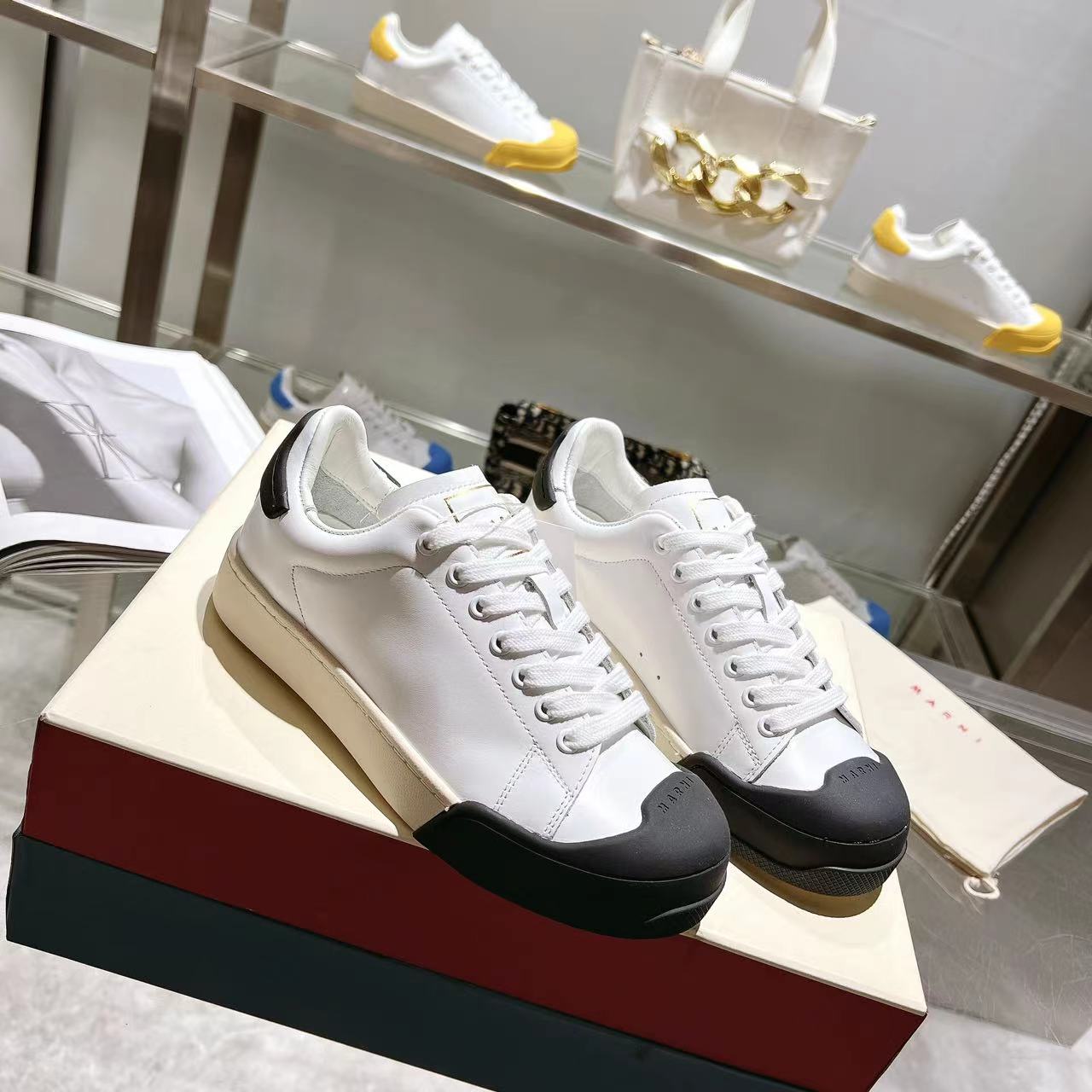 Marni Dada Bumper Sneaker In White And Black Leather - everydesigner