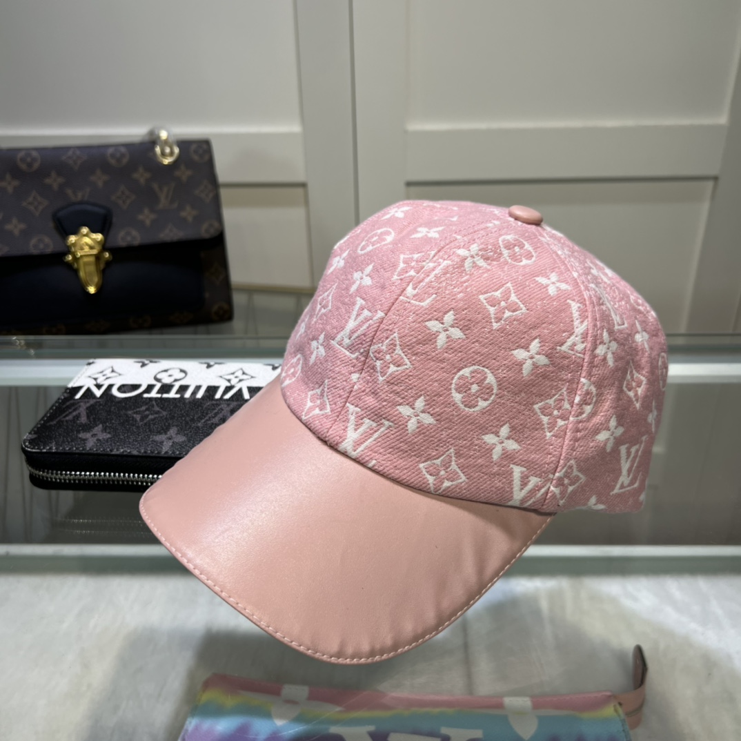 Louis Vuitton Monogram Baseball Cap - everydesigner