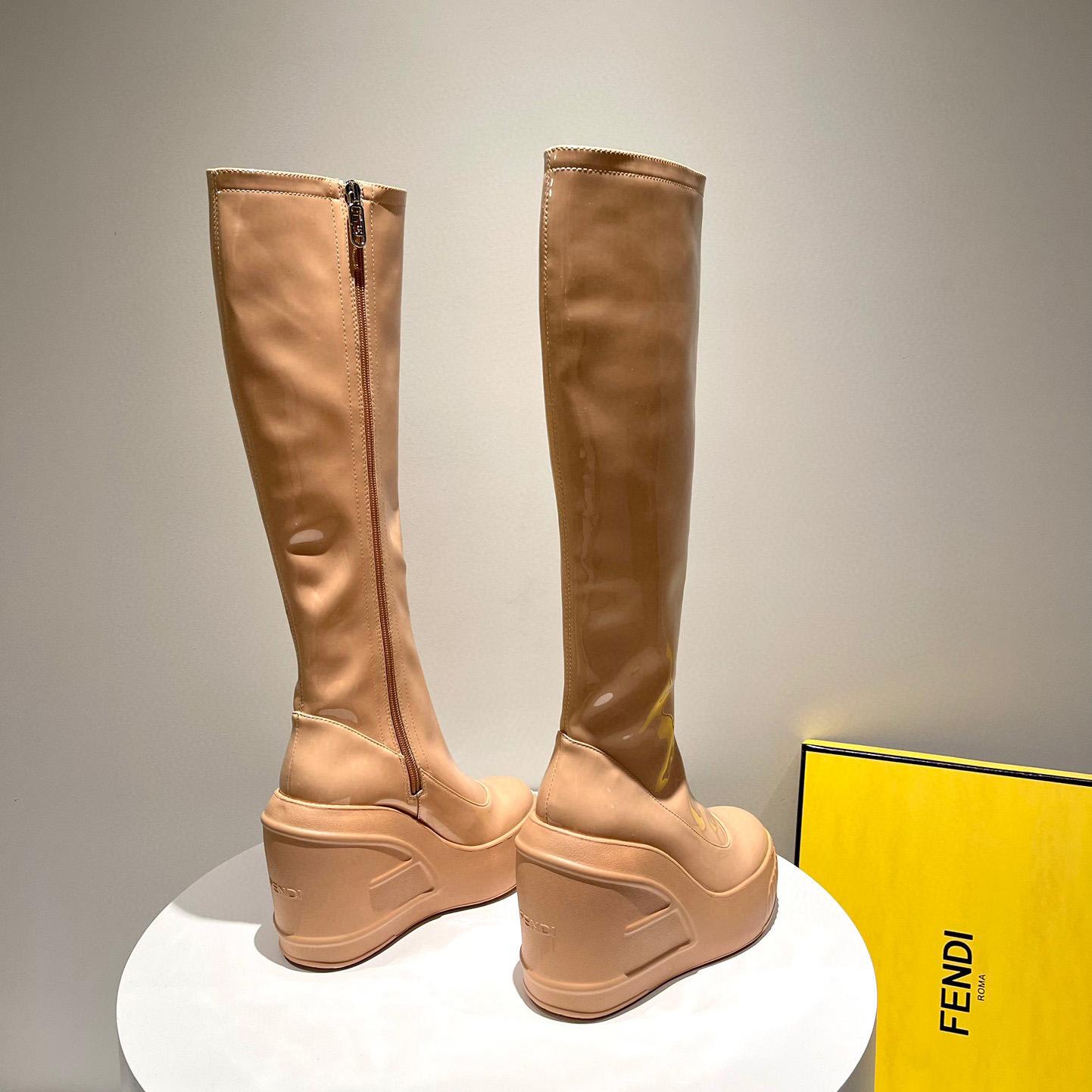 Fendi Fashion Show Beige Patent Leather Boots - everydesigner