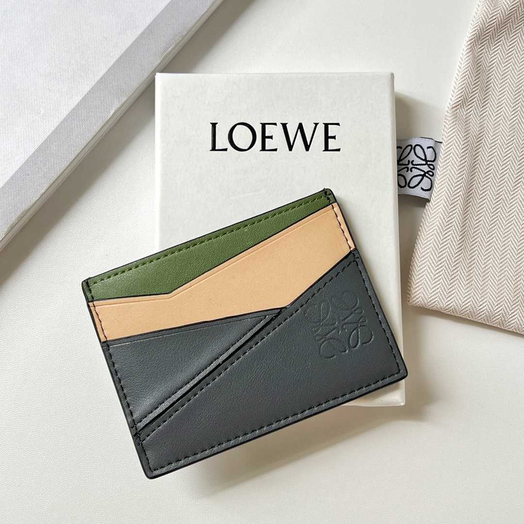 Loewe Puzzle Plain Cardholder (10x7.5cm) - everydesigner