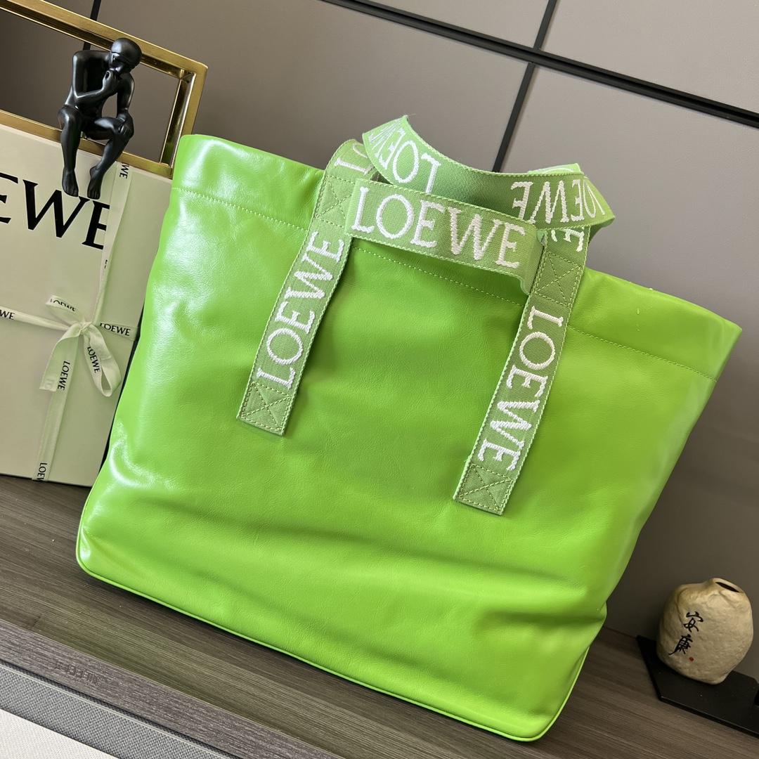 Loewe Fold Shopper In Paper Calfskin - everydesigner