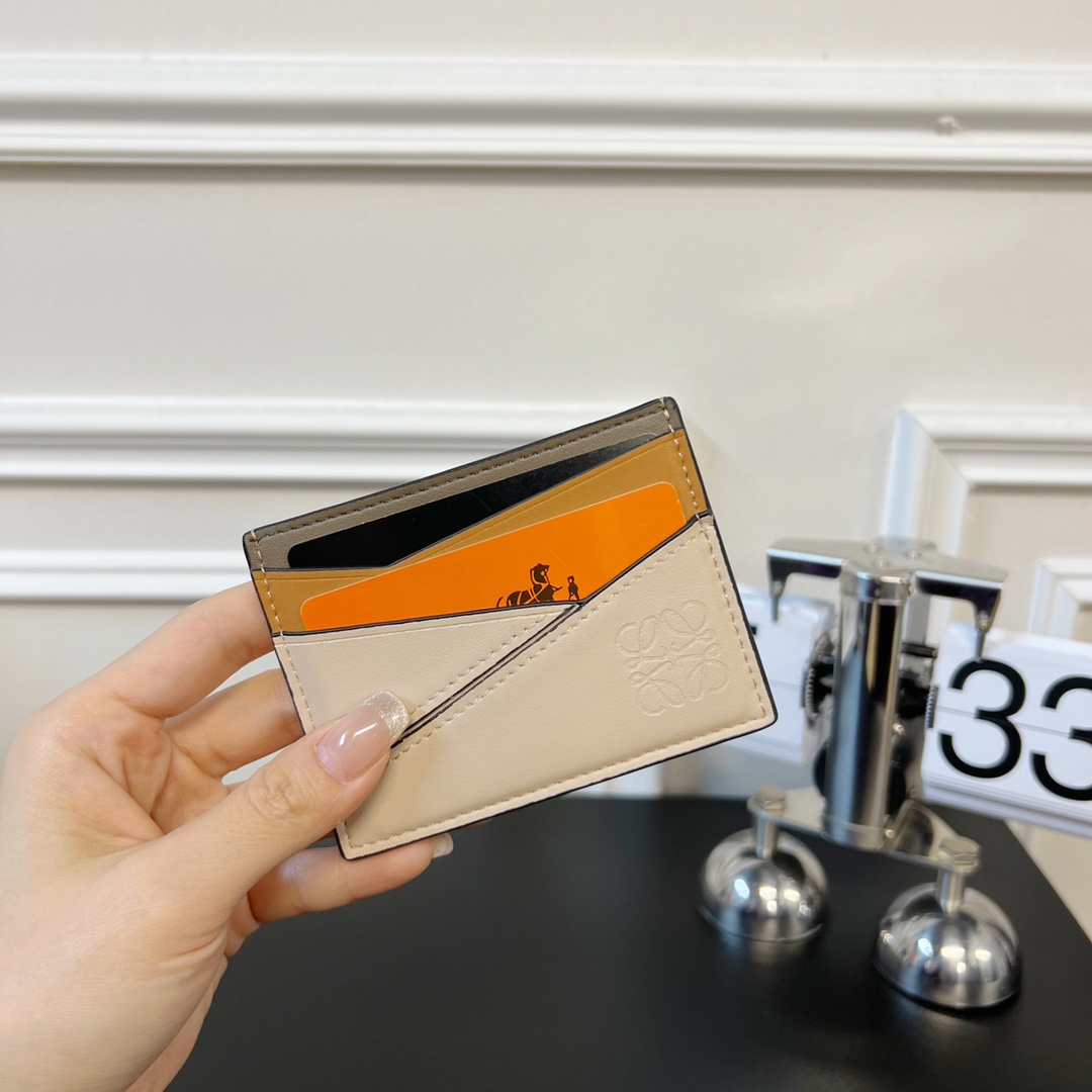 Loewe Puzzle Plain Cardholder (10x7.5cm) - everydesigner