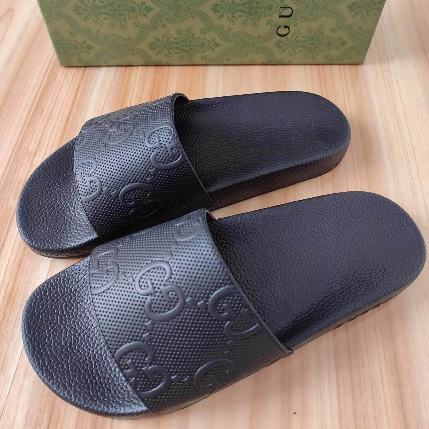 Gucci GG Slide Sandal - everydesigner