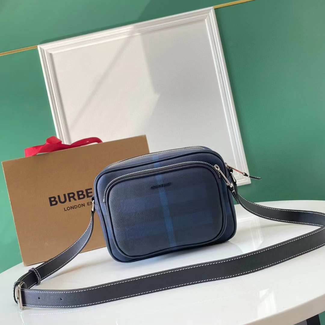 Burberry Exaggerated Check Paddy Bag - everydesigner