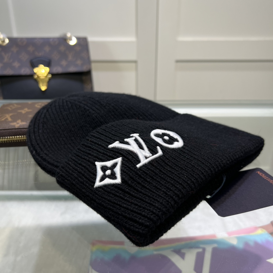 Louis Vuitton LV Headline Beanie    M77872 - everydesigner