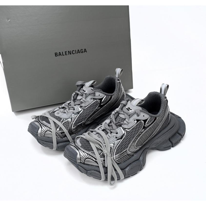 Balenciaga 3XL Trainers In Grey - everydesigner