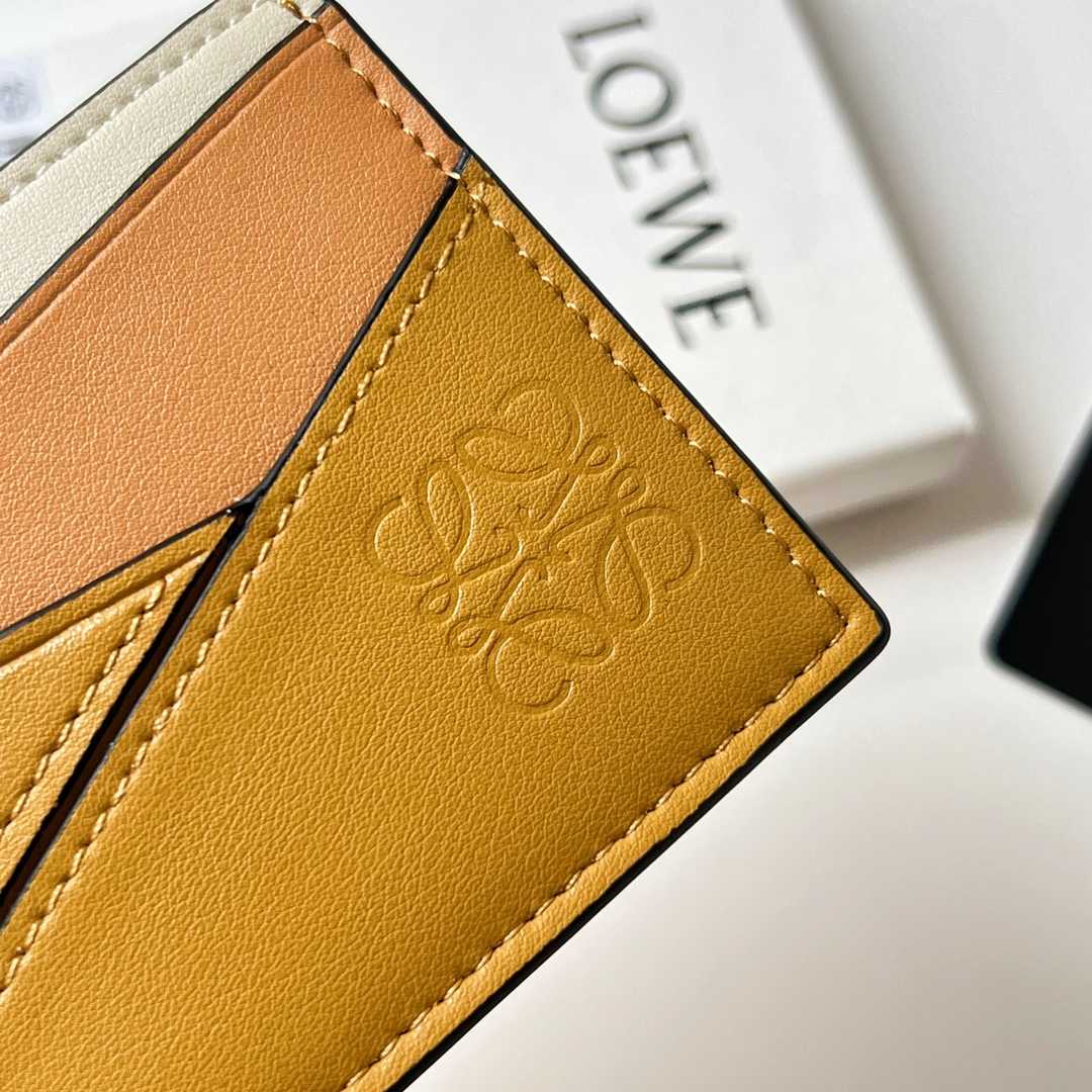 Loewe Puzzle Plain Cardholder (10x7.5cm) - everydesigner