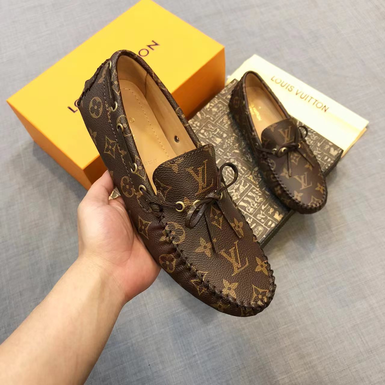 Louis Vuitton Arizona Moccasin (upon UK Size)     1A3NCI - everydesigner