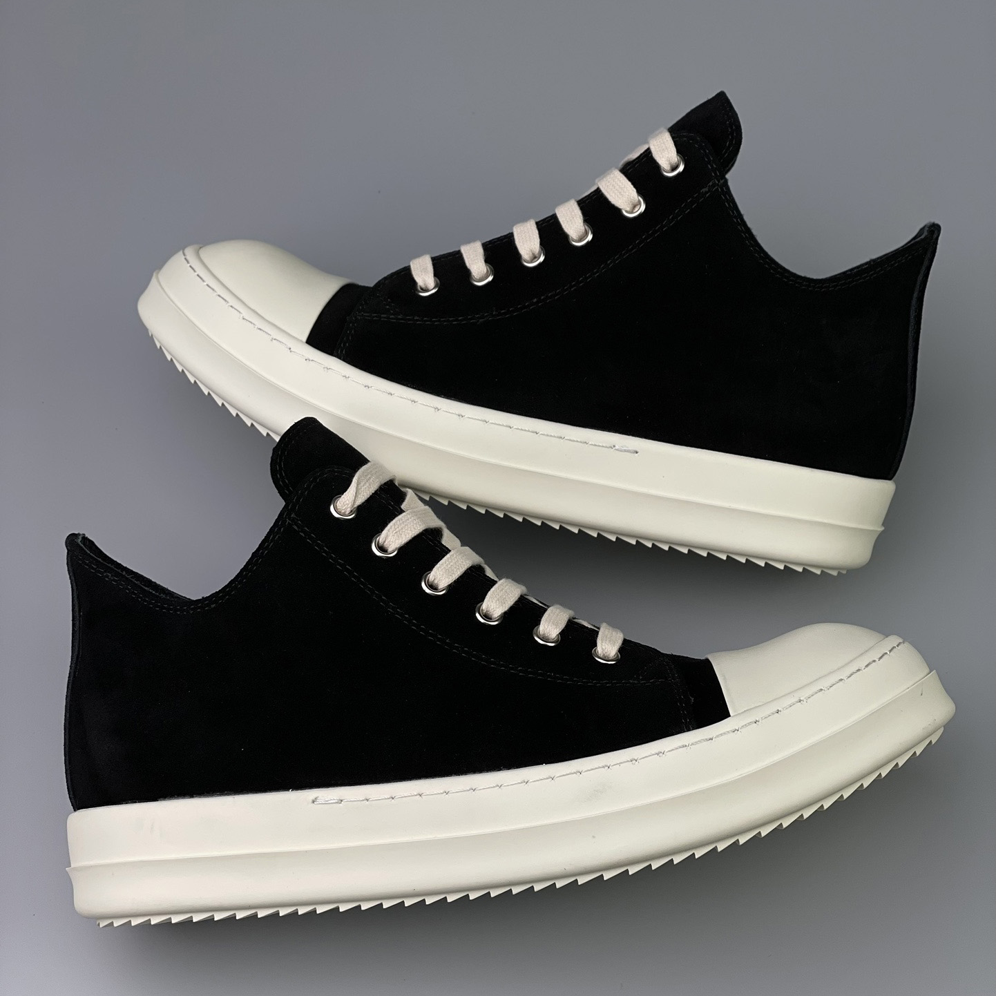 Rick Owens  Leather Low Sneakers - everydesigner