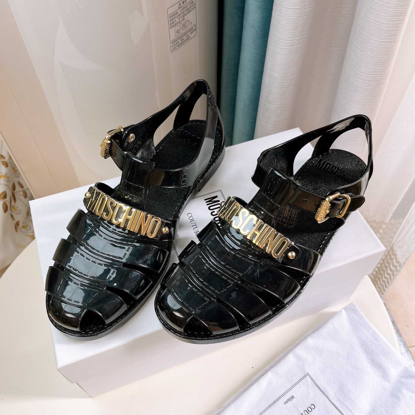 Moschino Logo-plaque Closed-Toe Sandals - everydesigner