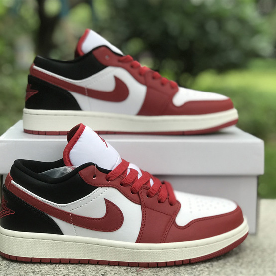 Air Jordan 1 Low Sneaker    DC0774-160 - everydesigner