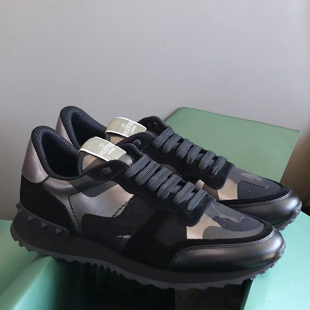 Valenti Garavani Rockrunner Sneakers - everydesigner