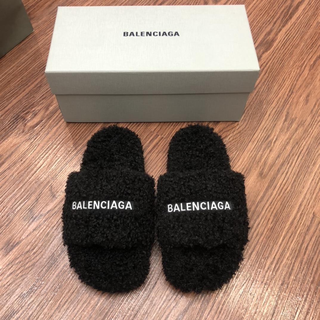 Balenciaga Furry Slide Sandal - everydesigner