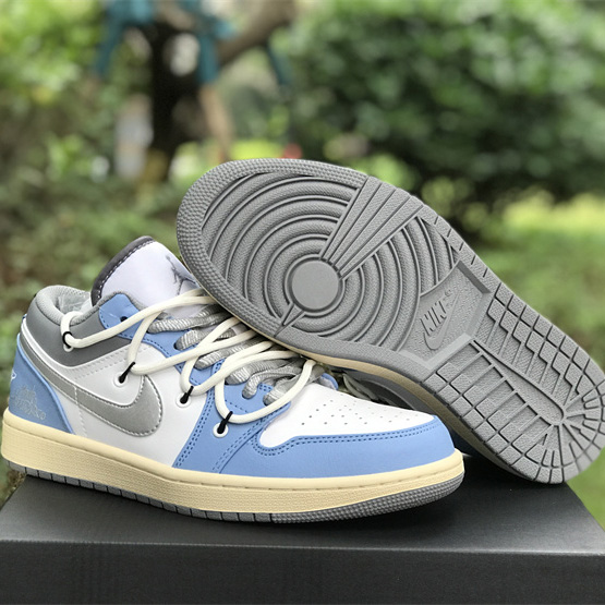 Air Jordan 1 Low Sneaker   553558-053 - everydesigner