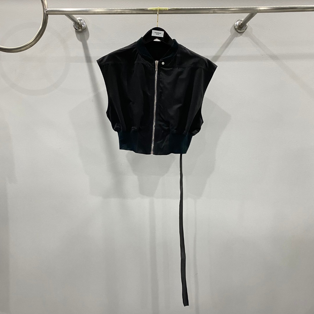 Rick Owens Drkshdw Black Sleeveless Cropped Bomber Jacket - everydesigner