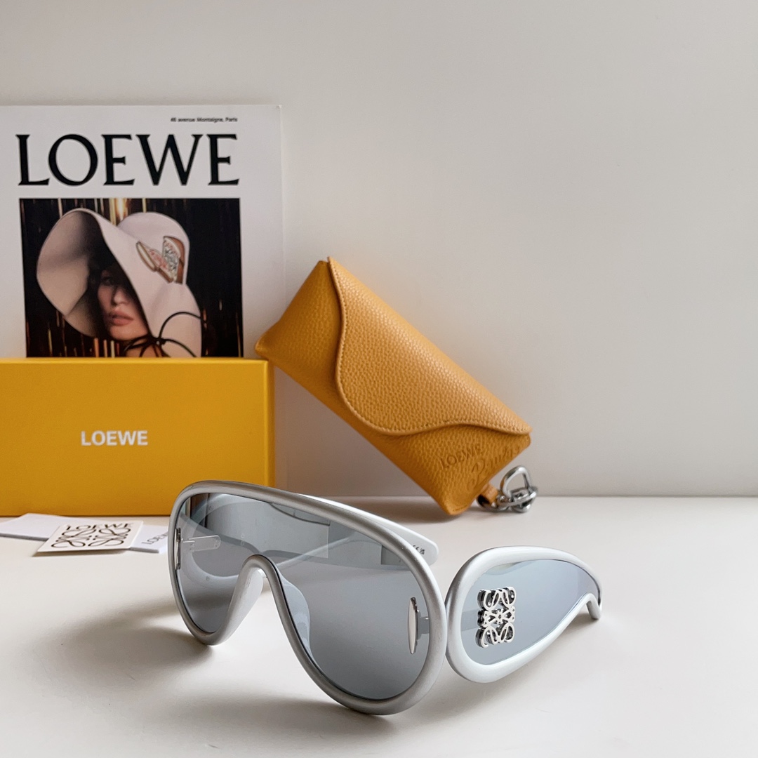 Loewe Wave Mask Sunglasses - everydesigner