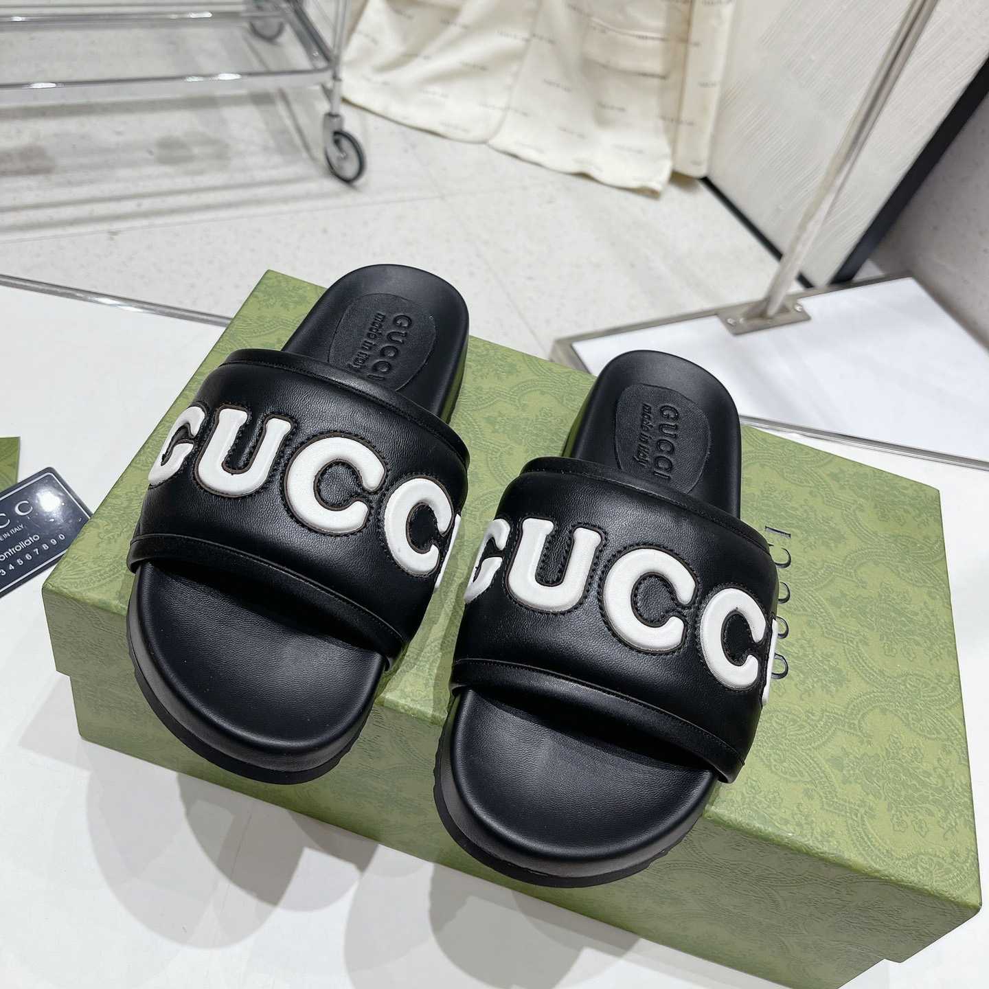 Gucci Slide Sandal  - everydesigner