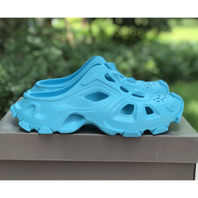 Balenciaga HD Mule In Blue - everydesigner